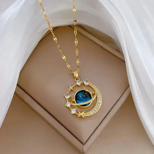 Collar Saturno 🪐 | Baño en Oro + Estuche Premium Gratis ✨